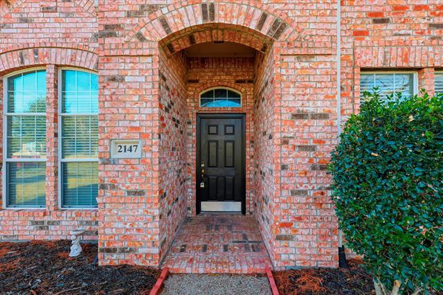 Building Photo - 2147 Hunt Club Trail