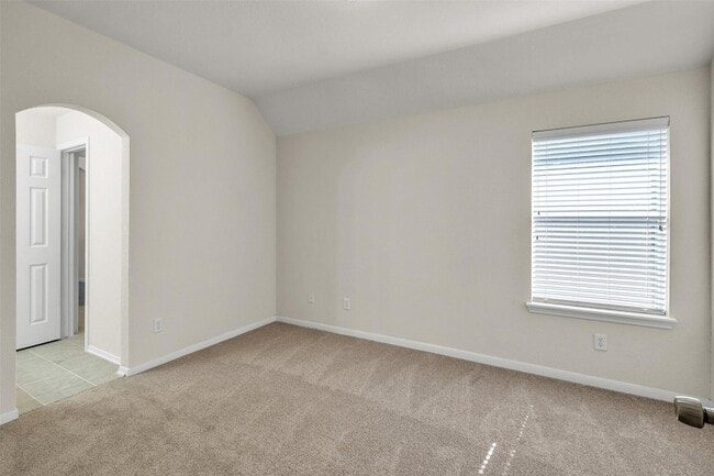 Building Photo - 5303 Riverstone Crossing Dr