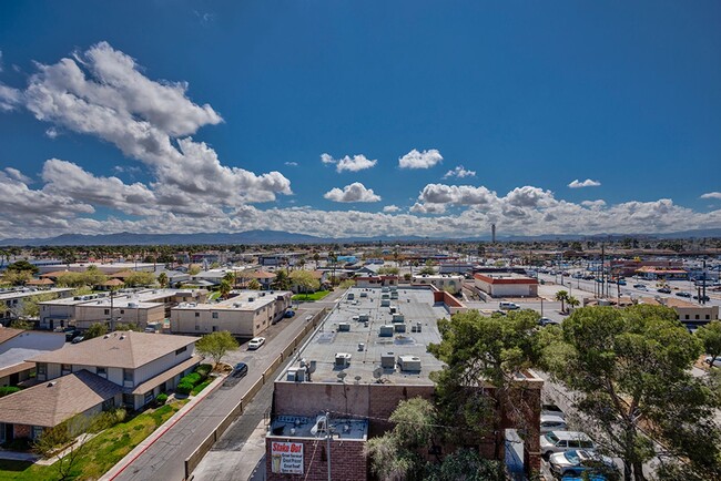 Building Photo - Status: Owner Accepted Application