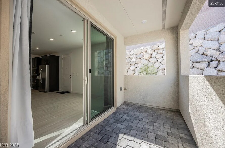 Building Photo - 2451 Altitude St