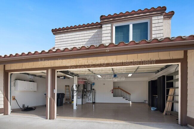 Building Photo - 28142 Ambar