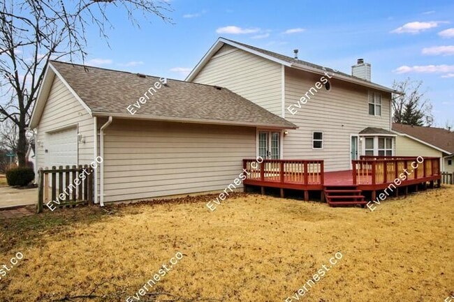 Building Photo - 1370 Timothy Ridge Dr