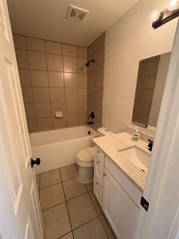 Building Photo - 932 Davis Ave