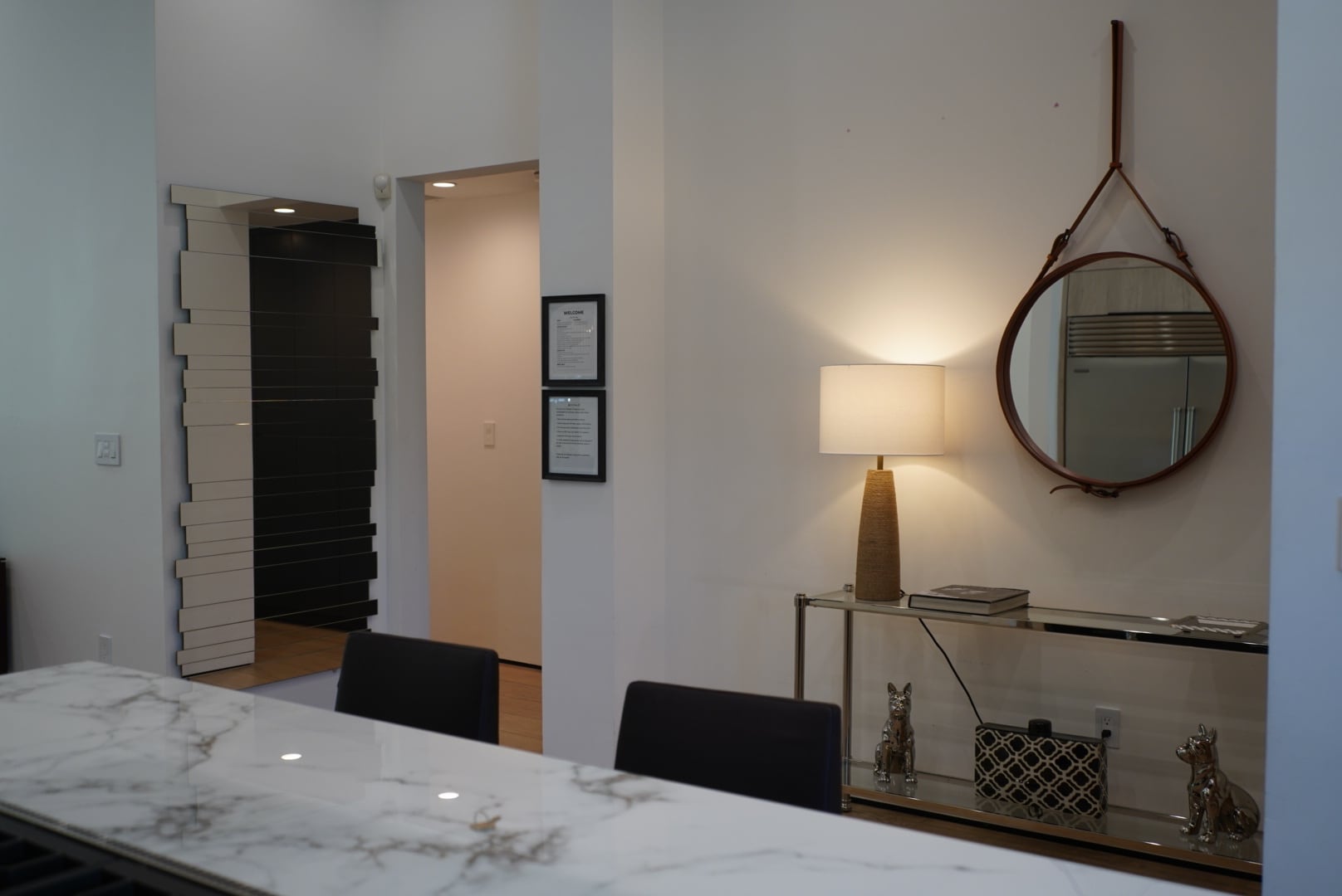 Building Photo - 738 N Sierra Bonita Ave