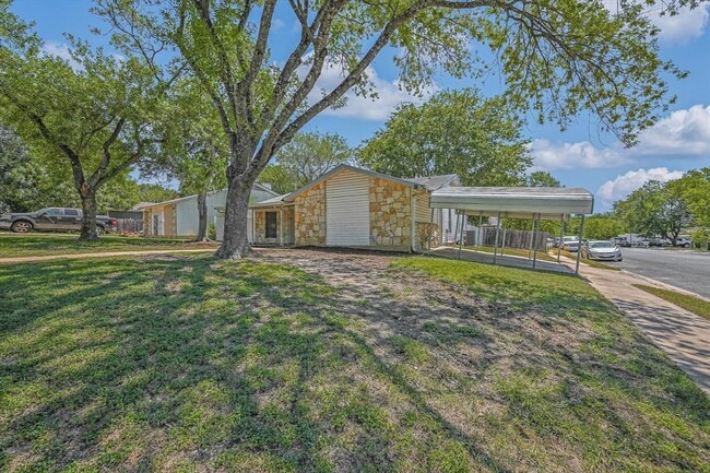 Building Photo - 4811 Spring Meadow Cove