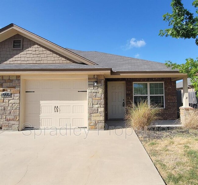 Building Photo - 505B Kacie Dr