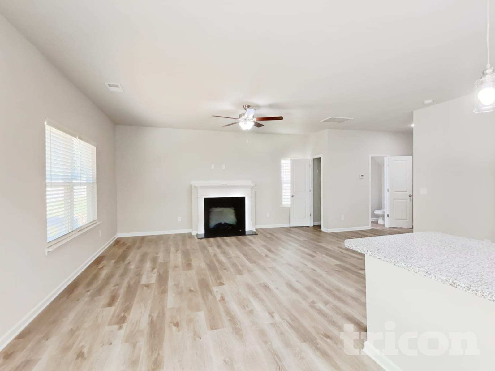 Building Photo - 228 Spring Knoll Dr