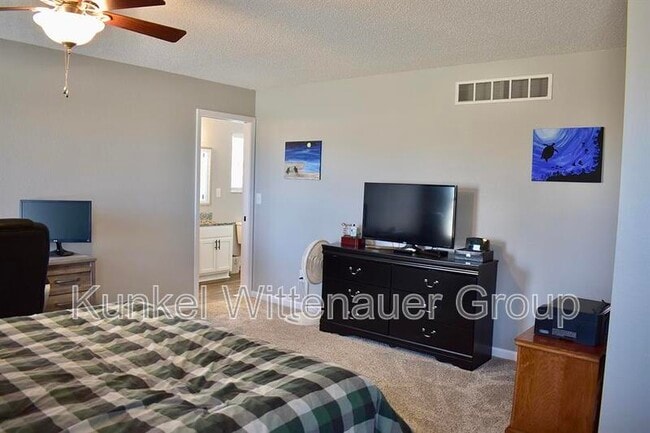 Building Photo - 1538 Manchester Dr