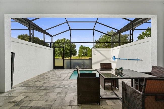 Building Photo - 17407 Hidden Forest Dr