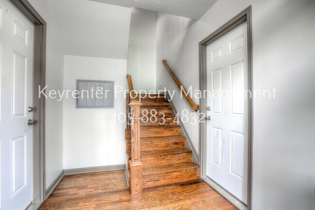 Building Photo - 1308 NW 16th St