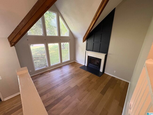 Building Photo - 324 Willow Glen Ct