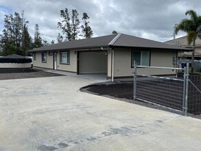 Building Photo - Move-In Ready 3-Bed, 2-Bath Home in Ainaloa – AC, Garage & Wi-Fi Included