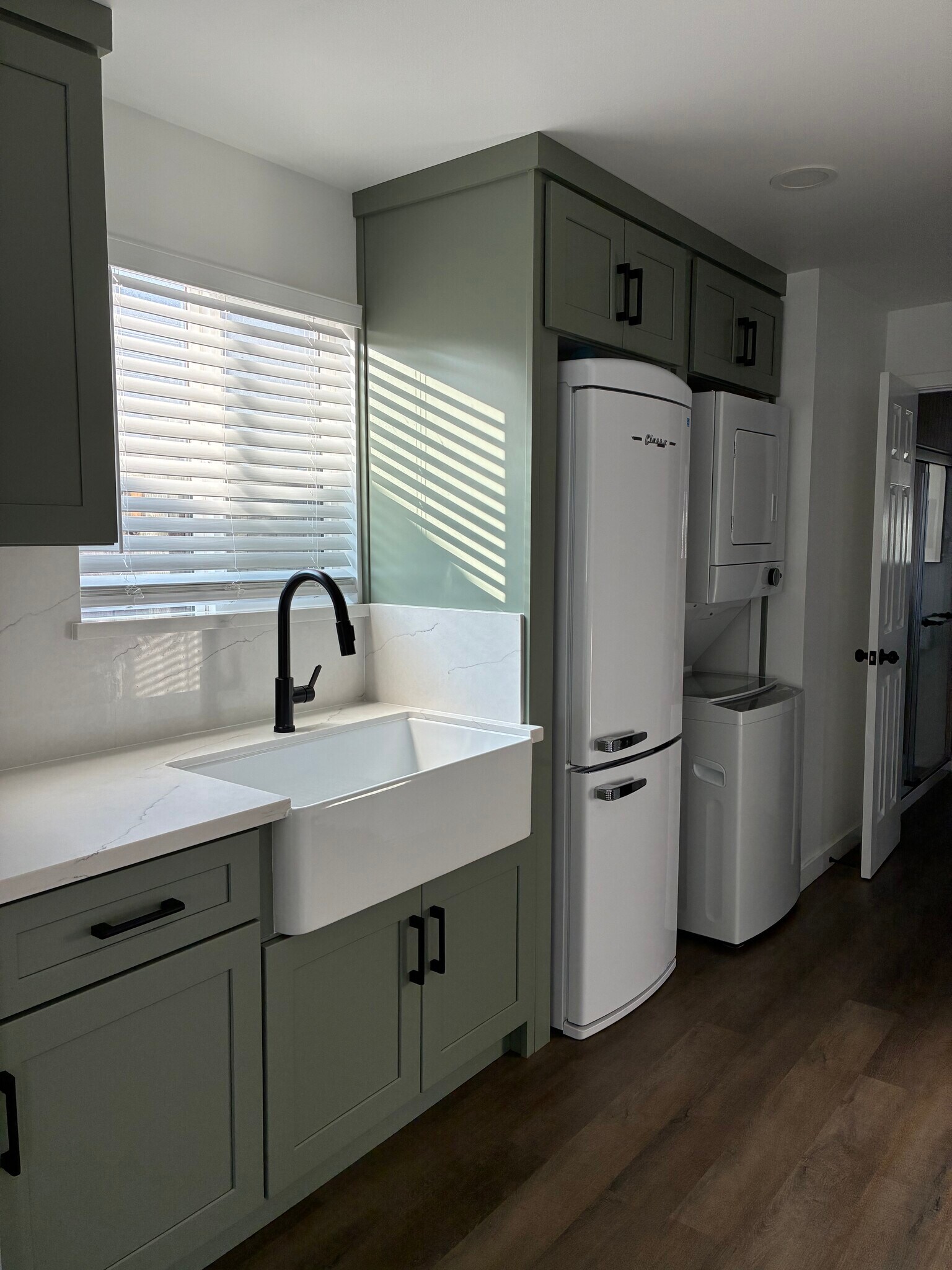 Building Photo - 2739 E Adams St