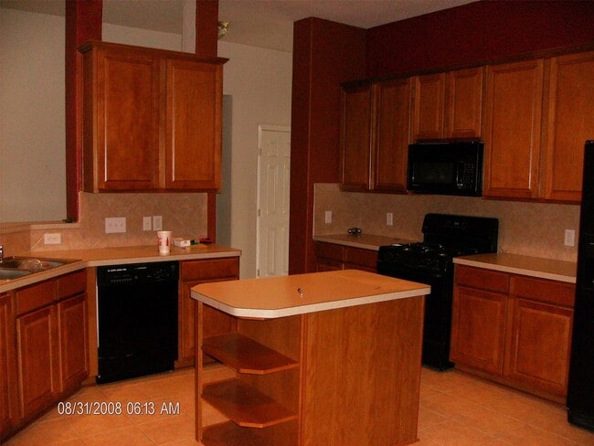 Building Photo - 17202 Timber Cliff Ct