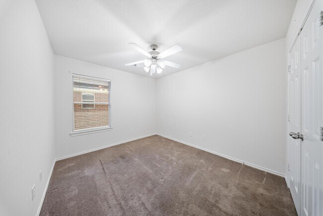 Building Photo - 6715 Rockwall Trail Dr
