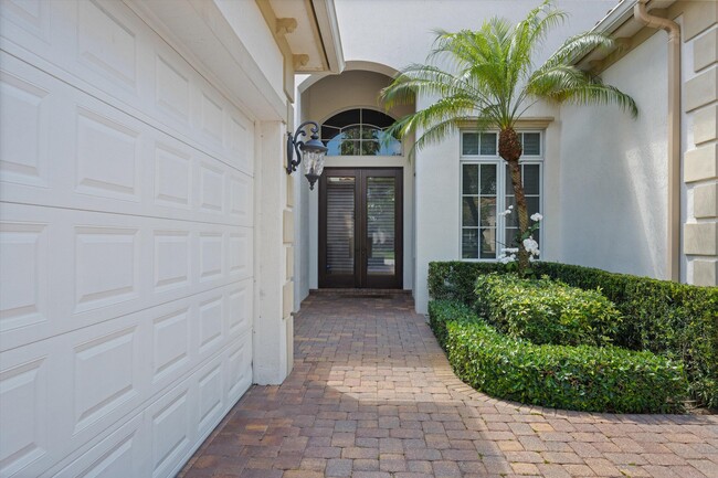 Building Photo - 12200 Sunnydale Dr