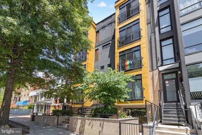 Building Photo - 3821 14th St NW