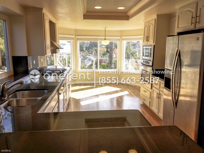 Building Photo - 2030 Laurel Canyon Ct