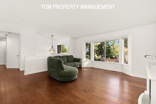 Building Photo - 15703 Midvale Ave N