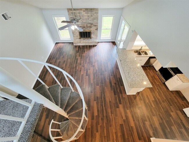 Building Photo - 5107 Prairie Creek Dr