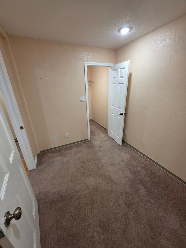 Building Photo - 212 Broadway Blvd SE