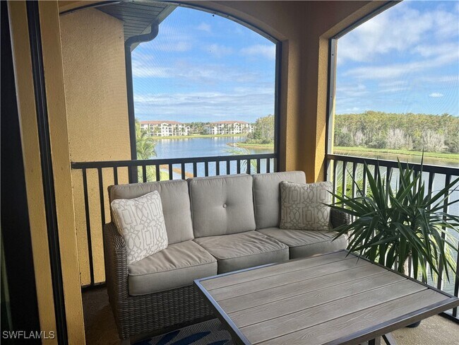 Building Photo - 9584 Trevi Ct