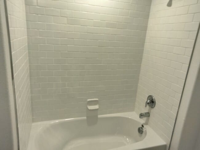 Second bathroom - 3186 Oyster Cove St