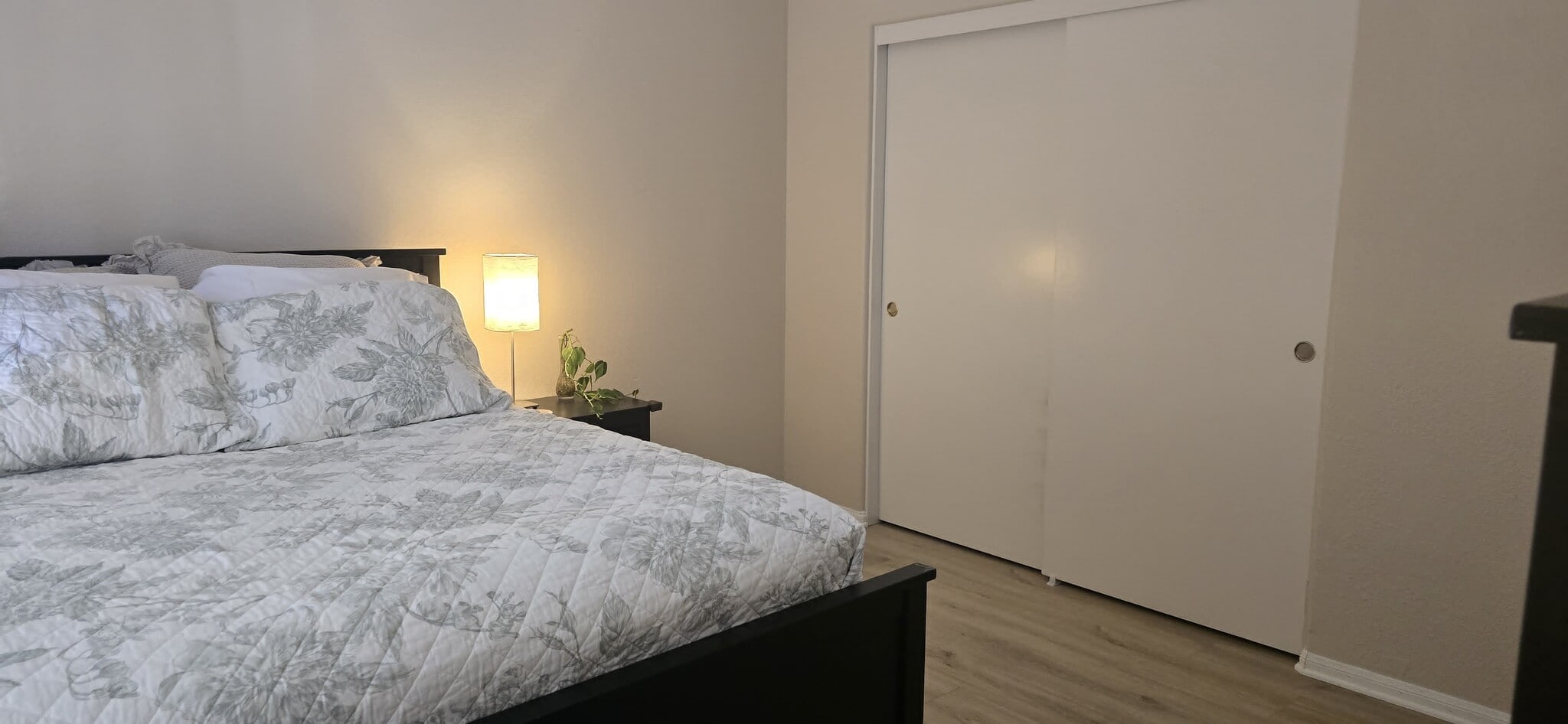 Building Photo - 395 Plaza Calimar