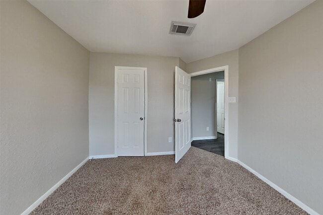 Building Photo - 8403 Misty Prairie Ln