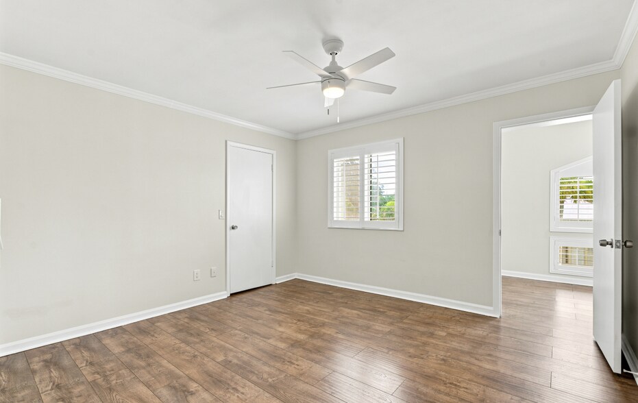 Building Photo - 2912 Saint Johns Ave