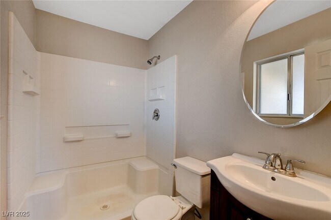 Building Photo - 620 Palmhurst Dr