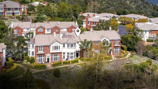 Building Photo - 2430 Swanfield Ct
