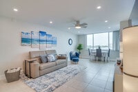Building Photo - 6268 Palma Del Mar Blvd S