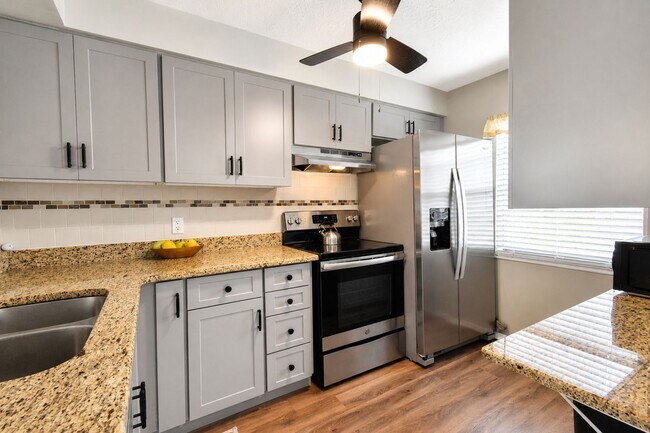 Building Photo - 3683 Trophy Blvd