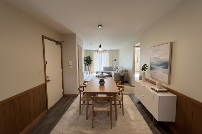 Building Photo - Cozy 2 Bedroom, 1 Bath Apartment with Patio - Welcome Home!