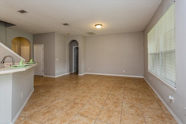 Building Photo - 4 br, 2.5 bath House - 1709 Madison Ivy Ci...