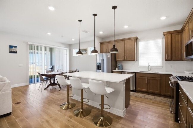 Building Photo - 55+ Community Twin Lakes St Cloud, FL