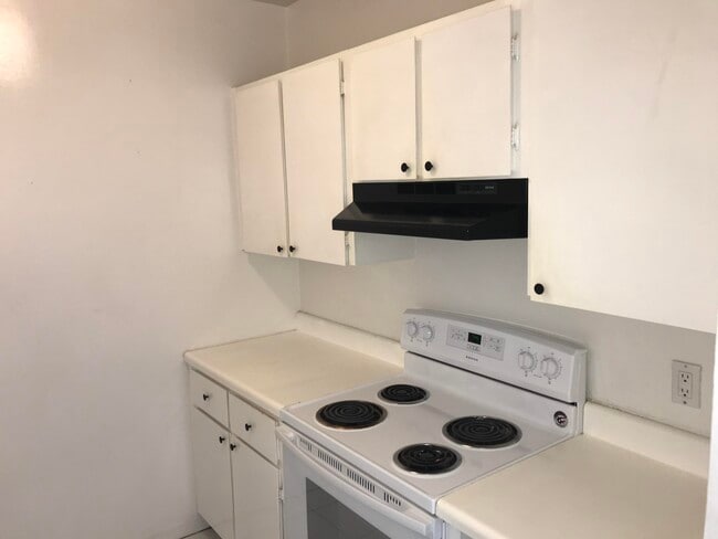 Building Photo - 2309 S Federal Hwy