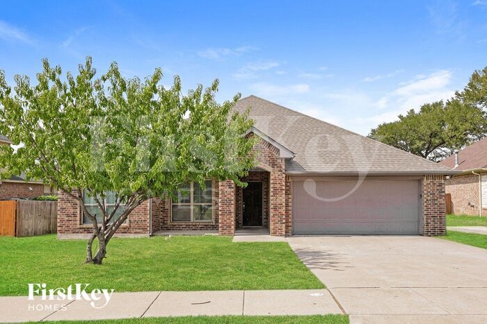 Primary Photo - 708 Woodcrest Dr