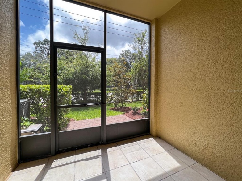 Building Photo - 6037 Scotchwood Glen