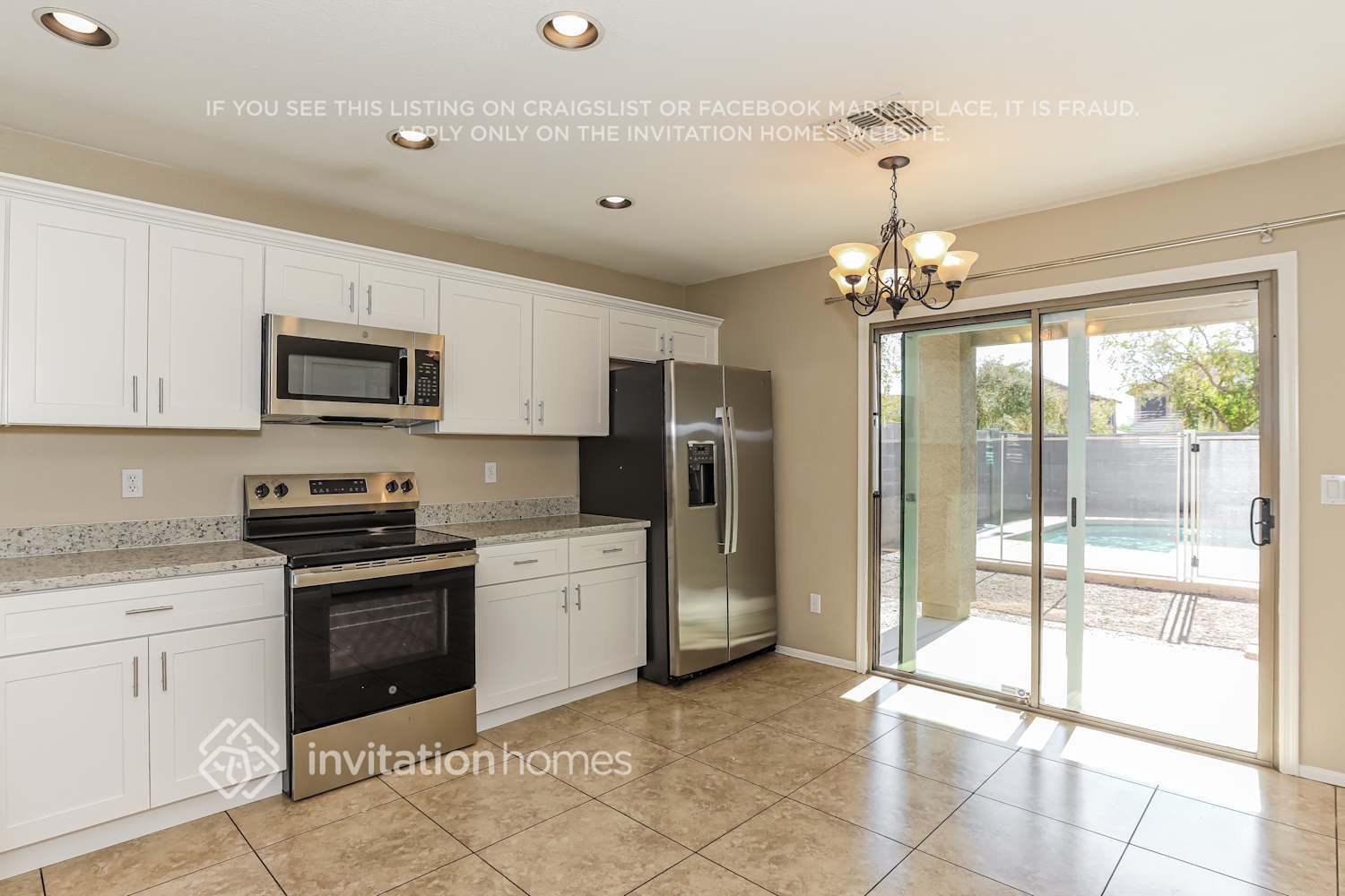 Building Photo - 15429 W Cameron Dr