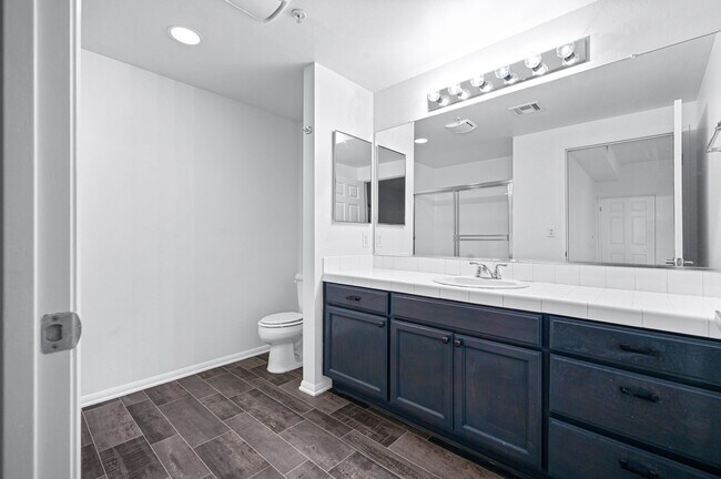 Building Photo - 4620 Vista Del Monte Ave