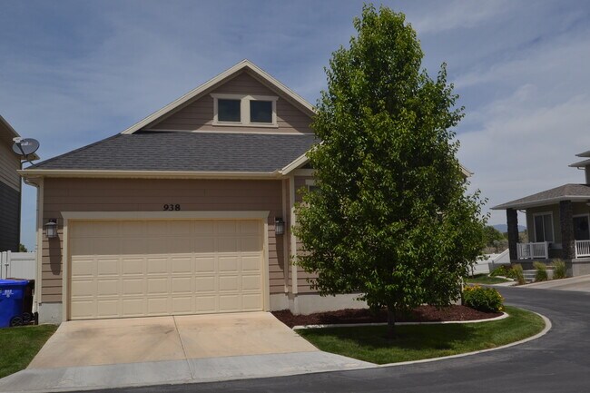 Building Photo - 938 Rebecca Vw Dr