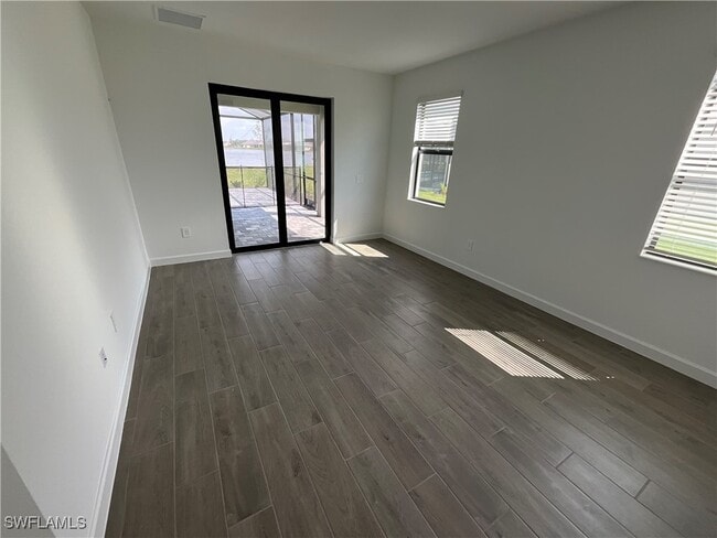 Building Photo - 10755 Timber Creek Dr