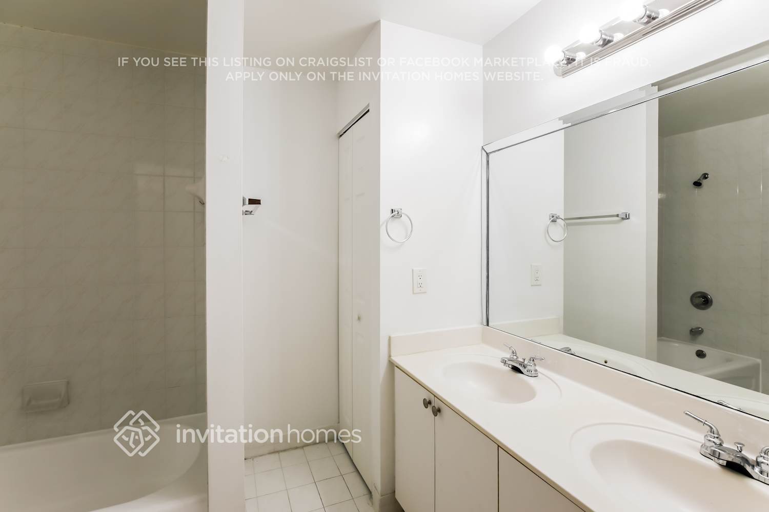 Building Photo - 7663 N Southwood Cir