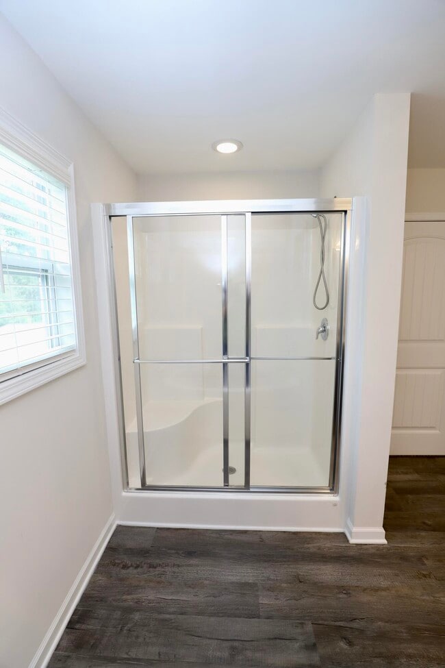 Building Photo - 115 Whitetail Cir