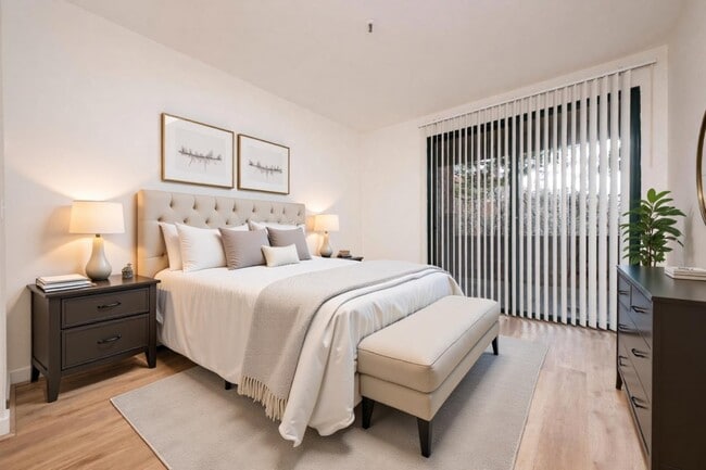 Building Photo - 4250 El Camino Real