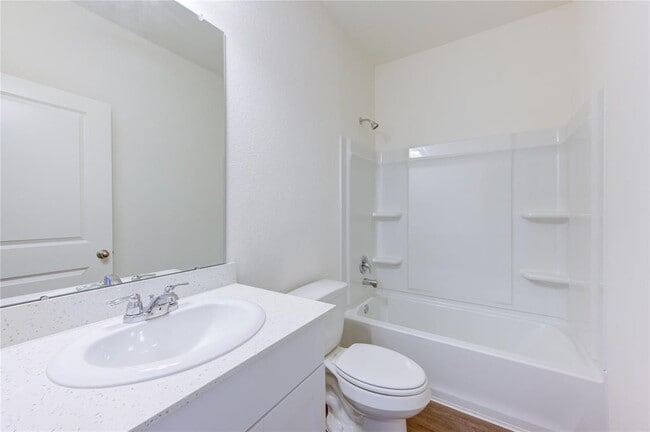 Building Photo - 5903 Grantgrala Dr