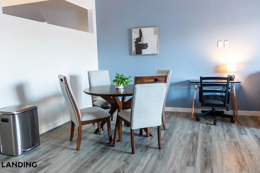 Building Photo - 343 S 400 E