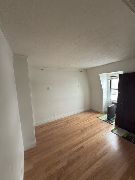Building Photo - 85 Westland Ave
